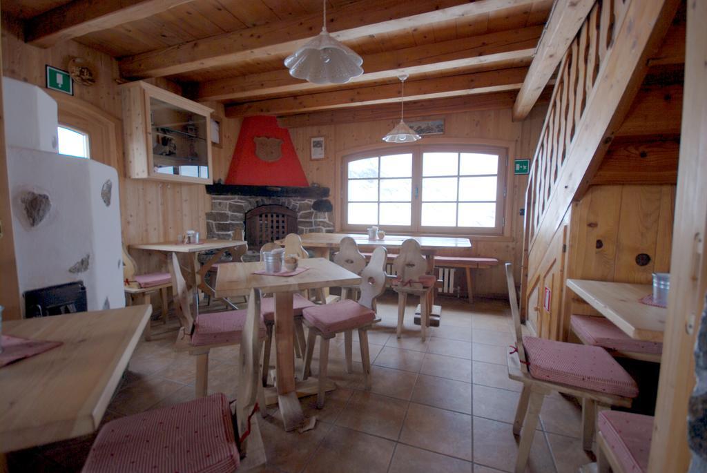 Rifugio Garibaldi 호텔 파소 스텔비오 외부 사진