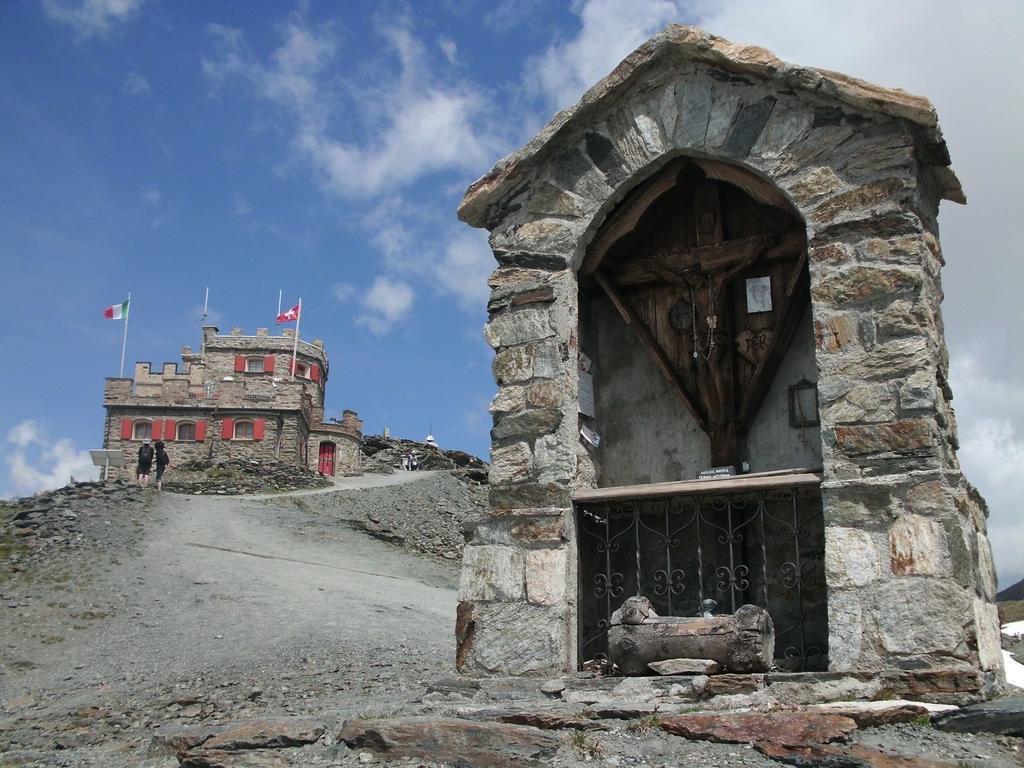 Rifugio Garibaldi 호텔 파소 스텔비오 외부 사진