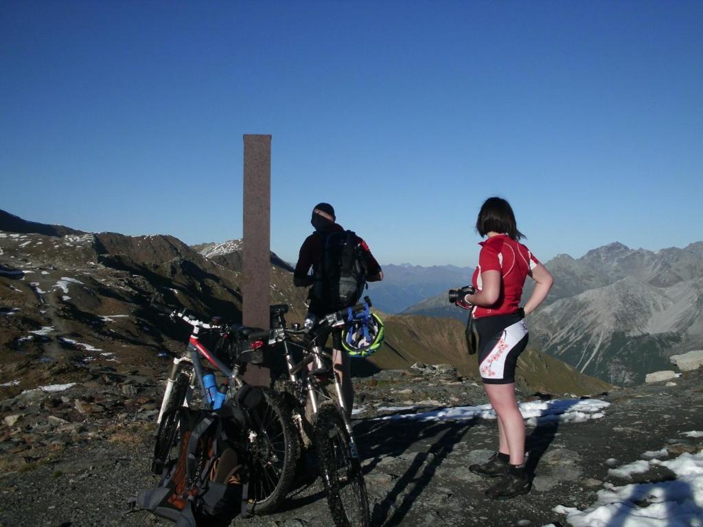 Rifugio Garibaldi 호텔 파소 스텔비오 외부 사진